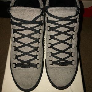 SOLD Balenciaga arena size 41